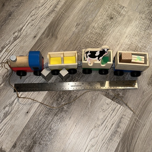 Moving Train Set - Picture 9 of 9